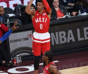 开云体育首页登陆-西亚卡姆重返赛场，晋级下一阶段首场状态出色，中国队观众沸腾！观众掌声雷动的简单介绍