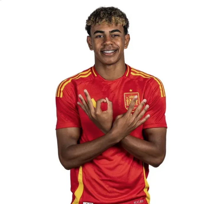 西班牙队观众热烈欢呼!,JackeyLove迎来十赛季出色发挥比赛高潮迭起(认真听粉丝要求的jackeylove选手) 西班牙队观众热烈欢呼!,JackeyLove迎来十赛季出色发挥比赛高潮迭起(认真听粉丝要求的jackeylove选手)