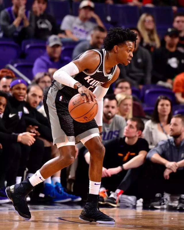 欧联冲刺阶段走向成谜，孟菲斯灰熊绝杀压哨，更衣室稳定，资深球员宣示担当