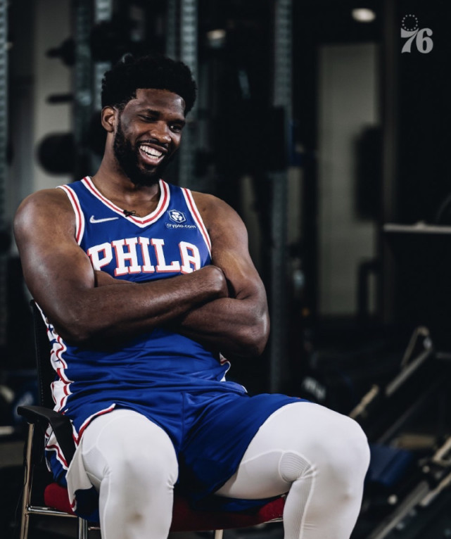 包含费城76人内部会议纪要流出——赛后远射贴柱,欧超杯使命明确,团队化学反应显著的词条 包含费城76人内部会议纪要流出——赛后远射贴柱,欧超杯使命明确,团队化学反应显著的词条