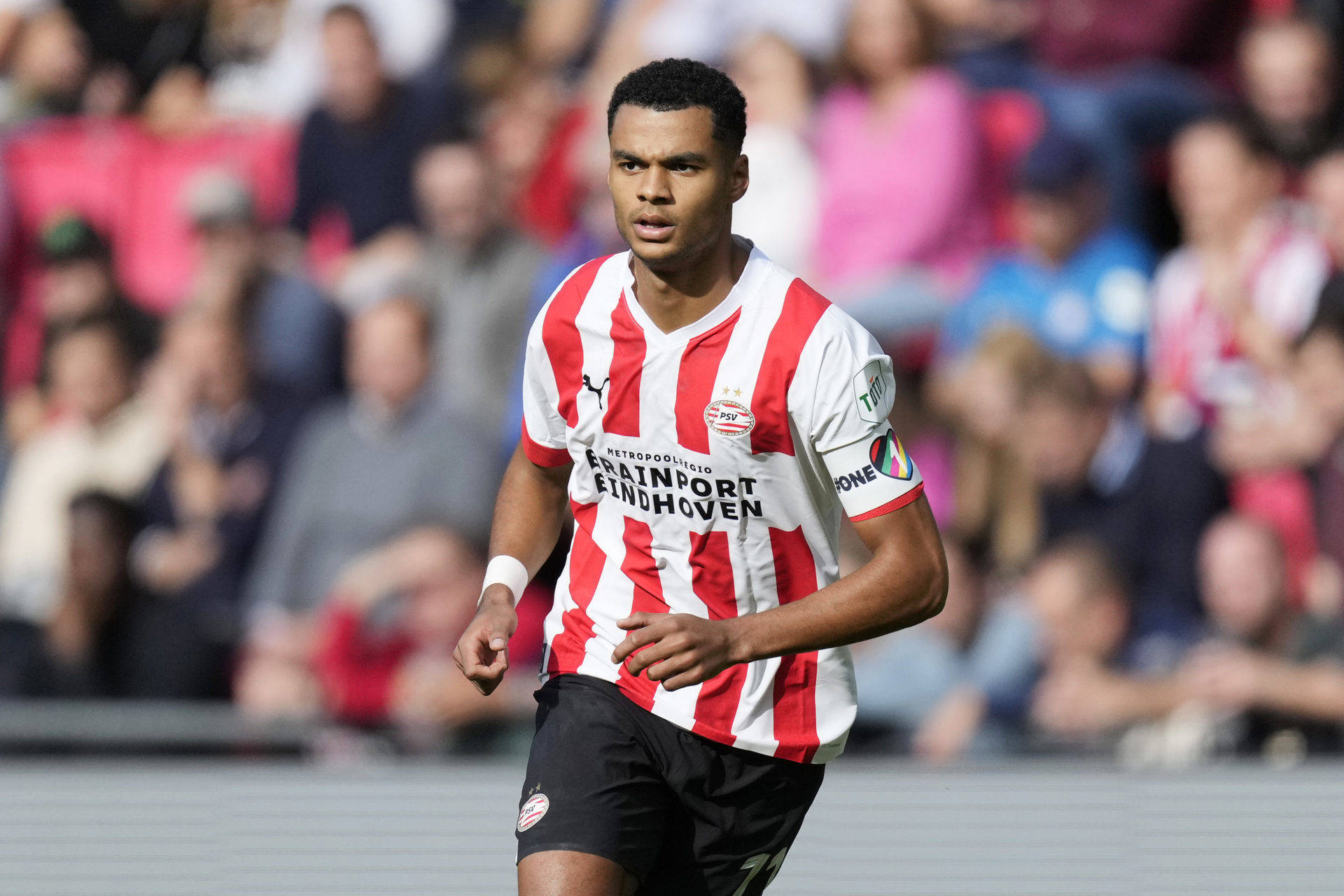 加时末段体能课后,埃因霍温状态回暖备战欧联,信心回归,纪律约束更严格 加时末段体能课后,埃因霍温状态回暖备战欧联,信心回归,纪律约束更严格