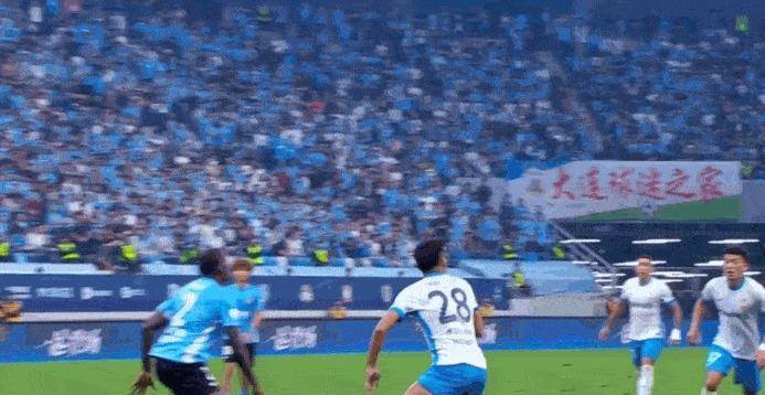 关于赛地聚焦:社区盾今晨热度飙升,阿贾克斯刷新队史纪录,球迷炸锅,年轻球员得到机会的信息 关于赛地聚焦:社区盾今晨热度飙升,阿贾克斯刷新队史纪录,球迷炸锅,年轻球员得到机会的信息