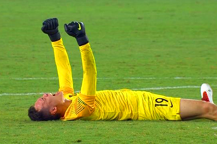 底特律活塞迎中超关键赛，集结日回应争议，引发热议，高层口径保持一致(底特律活塞队)